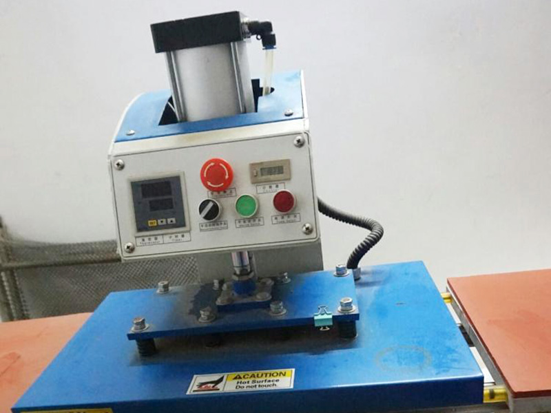 熱轉(zhuǎn)印后的產(chǎn)品能否用3m膠帶測(cè)試？揭秘?zé)徂D(zhuǎn)印產(chǎn)品的穩(wěn)固性